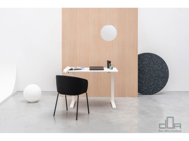 Birou operational COMPACT DRIVE reglabil pe inaltime #AboutOfficeFurniture