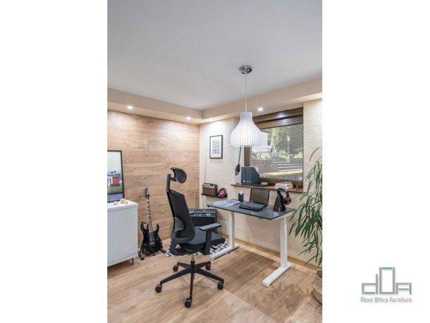 Birou operational COMPACT DRIVE reglabil pe inaltime #AboutOfficeFurniture