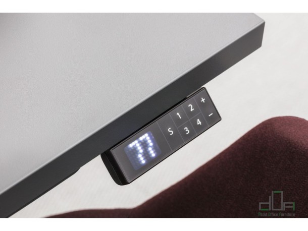 Birou operational OGI DRIVE reglabil pe inaltime #AboutOfficeFurniture