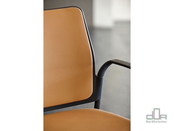 Scaun meeting-vizitator URBAN PLUS #AboutOfficeFurniture