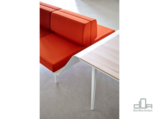 Canapea LONGO #AboutOfficeFurniture