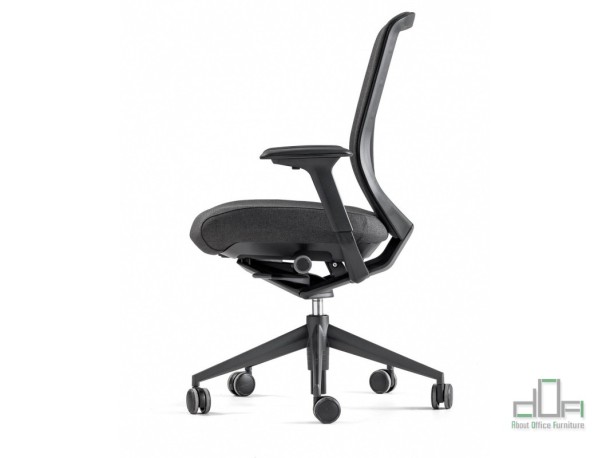 Scaun ergonomic operational TNK #AboutOfficeFurniture