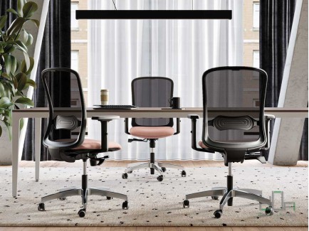 Scaun ergonomic operational gama TAKK #AboutOfficeFurniture