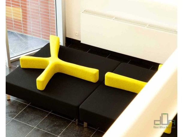 Canapea BEND #AboutOfficeFurniture