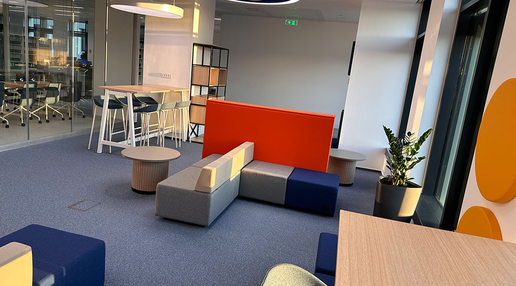 Amenajare cu mobilier office pentru clientul nostru Karl Storz